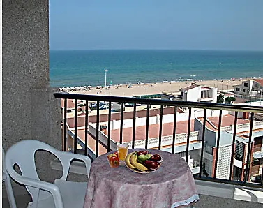 Otel Guardamar 2*